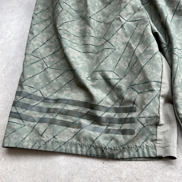 Adidas Herren Shorts 4krft Climacool men’s small - Picture 3 of 9